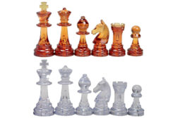 κεχριμπαρένια πλαστικά κομμάτια | ιδιαίτερα πλαστικά σκακιστικά κομμάτια