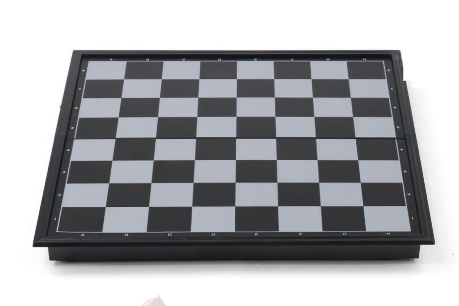 πλαστική σκακιέρα | σκακιέρα πλαστική μαγνητική
